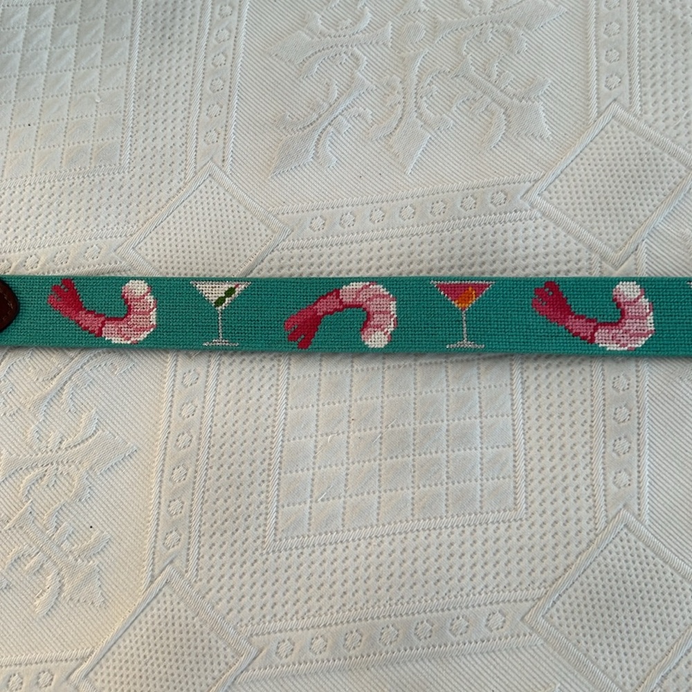 SMATHERS & BRANSON NEEDLEPOINT AND LEATHER BELT—SHRIMP AND COCKTAILS - Picture 2 of 5
